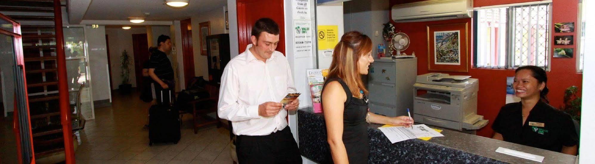 Value Inn Darwin Bagian luar foto